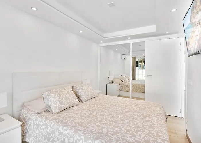 With Private Pool Кальяо-Сальвахе