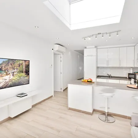 Holiday home With Private Pool *