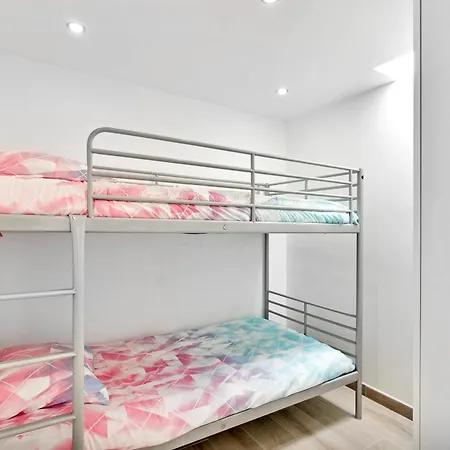 With Private Pool בית נופש קיאו סלבאחה