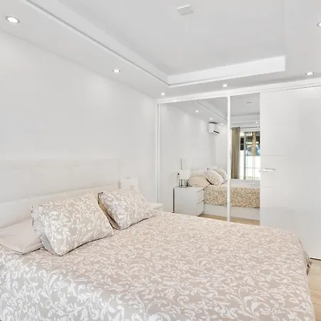 With Private Pool קיאו סלבאחה