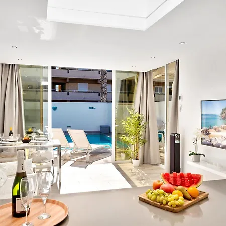 With Private Pool *