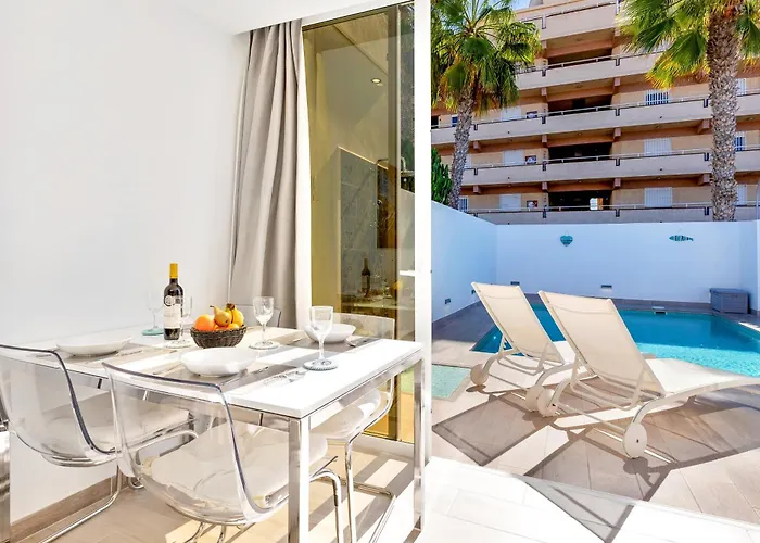 With Private Pool Callao Salvaje